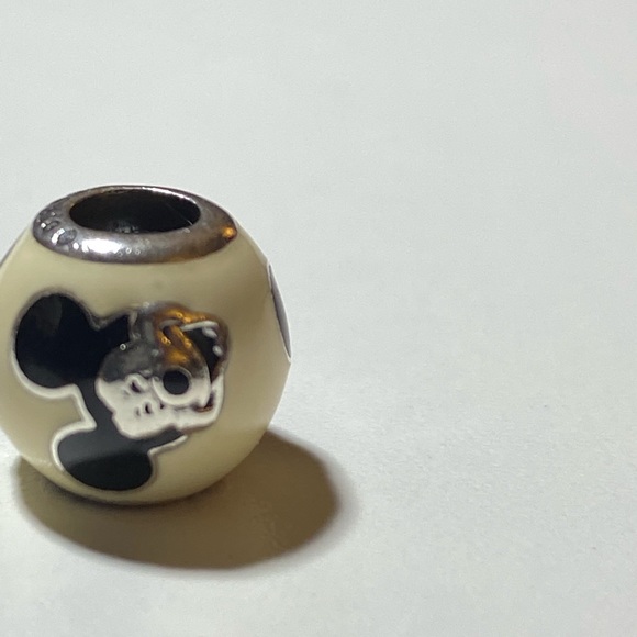 Mickey faces Pandora charm - Picture 2 of 3